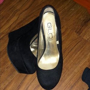 GLO HEELS